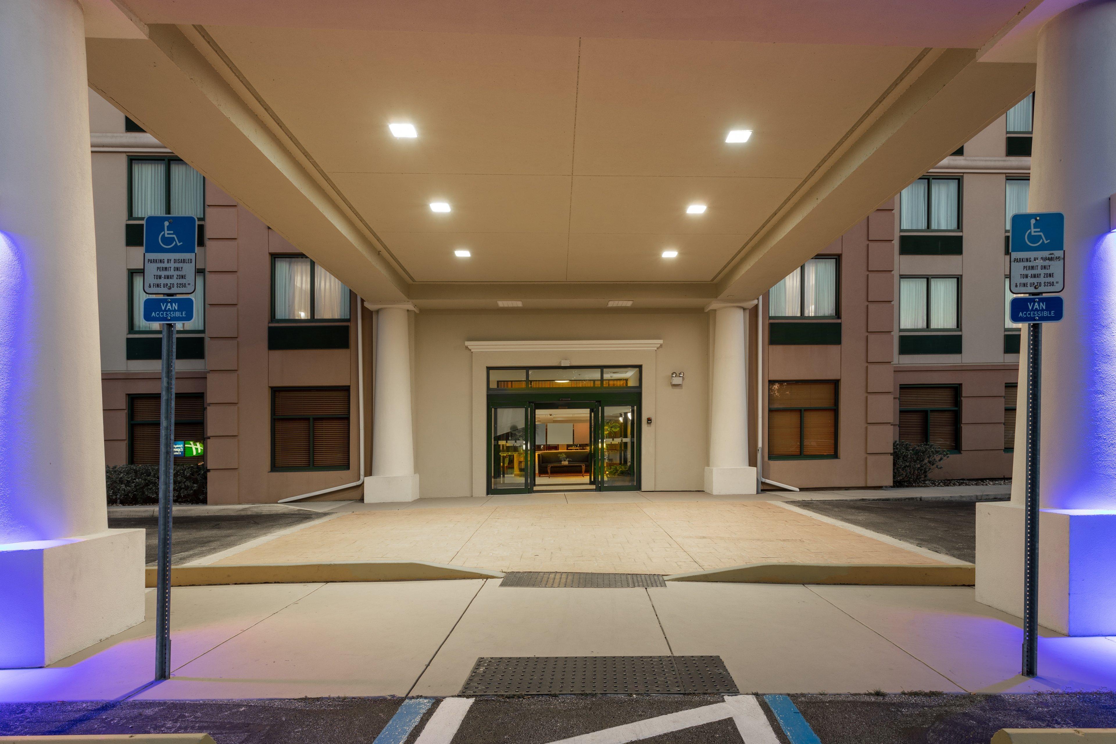 Holiday Inn Express & Suites Bradenton East-Lakewood Ranch By Ihg Ngoại thất bức ảnh