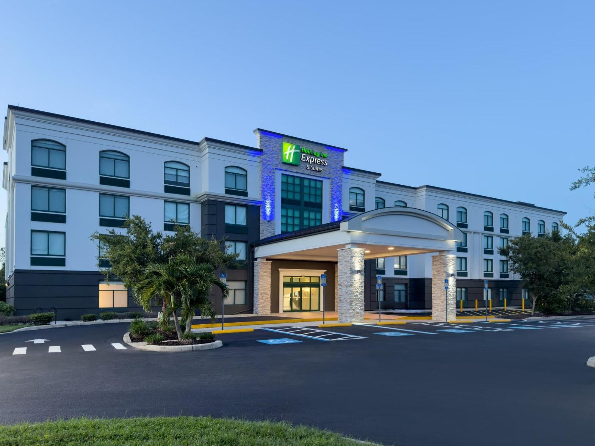 Holiday Inn Express & Suites Bradenton East-Lakewood Ranch By Ihg Ngoại thất bức ảnh